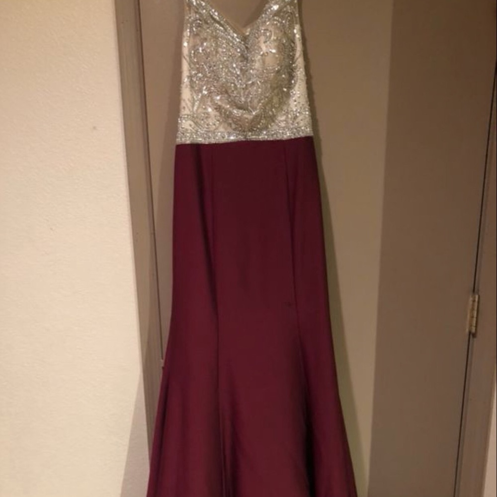 Prom Dress - Picture 2 of 3
